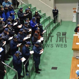 今年の取引を締めくくる　花咲市場で最終競り【根室】(2024-12-28)