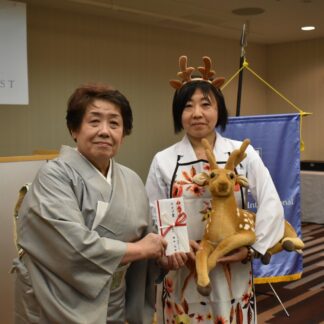 釧路アミティ　髙橋さんにクラブ賞贈呈　釧短大専任講師、エゾシカ肉普及に貢献【釧路市】(2024-12-03)