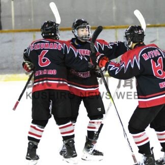 全道高校アイスホッケー　武修館 王座奪還ならず【帯広】_1(2024-12-18)