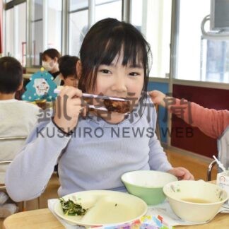 鹿肉シチュー、鮭節ザンギおいしい　標津高生考案メニュー 給食に【標津】_1(2024-12-27)