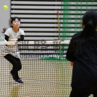 久末（釧路市出身）、佐藤（釧湖陵）優勝　テニス湿原の風ジュニア選手権大会【釧路市】(2024-12-24)