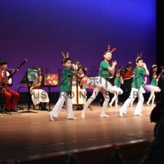 多彩なステージに親子連れら堪能　０歳からのファミリーコンサート【釧路市】(2024-12-24)