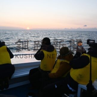 水平線に初日の出(2025-01-03)