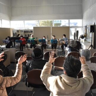 沖縄民謡や踊り楽しむ　阿寒でロビーコンサート【釧路市】(2025-01-22)