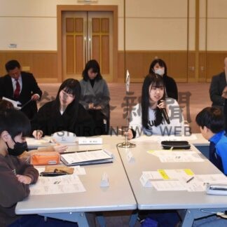 いじめ未然に防止へ　児童会生徒会役員が学校づくり考える【標津】(2025-01-16)