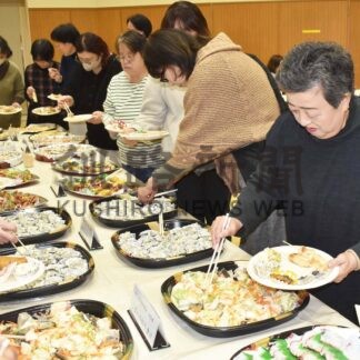 漁協女性部直伝 魚の漬物「うまい」　受講者ら試食会【根室】(2025-01-06)
