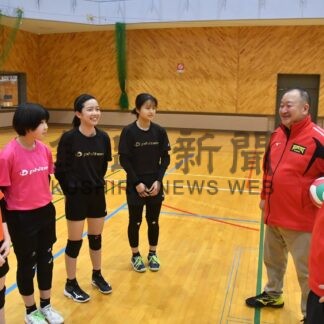 Ｕ１５女子の部誕生　バレーボール、Ｋ─ＵＮＩＴＥＤ【釧路町】(2025-01-27)