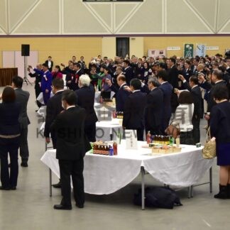 新しい釧路市へ第一歩　新年交礼会に各界から８５０人参加【釧路市】(2025-01-06)