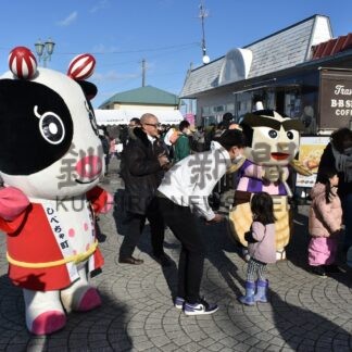 マスコットお出迎え　ＳＬ湿原号運転初日【標茶】(2025-01-19)