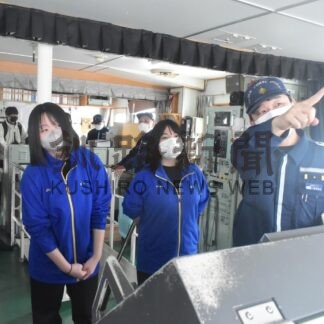 巡視船「てしお」見学　羅臼高生が職場体験【羅臼】(2025-01-29)