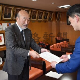 太陽光発電条例　環境審議会「一定の効果期待」【釧路市】(2025-02-23)