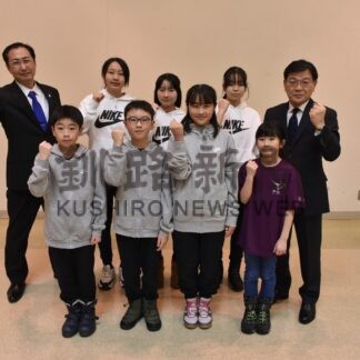 道かるた大会に鶴居から２チーム出場へ【鶴居】(2025-02-12)