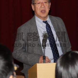 「北方領土学んで継承を」　歯舞学園で右代氏が講演【根室】(2025-02-18)
