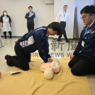 傷病者発生に備え　西消防署阿寒支署、釧路空港で救命講習【釧路市】(2025-02-06)