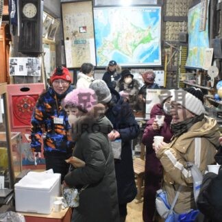住民やファンおもてなし　洲崎町なつかし館「蔵」臨時開館【釧路市】(2025-03-08)