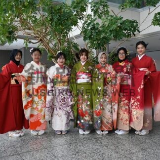 外国人実習生が着物着付け体験【釧路市】(2025-03-08)