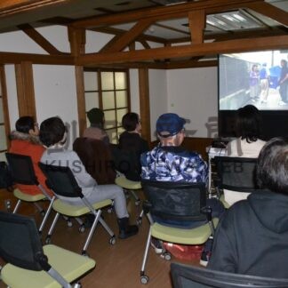 「梅切らぬバカ」鑑賞　市民ら感想語り合う【釧路市】(2025-03-07)