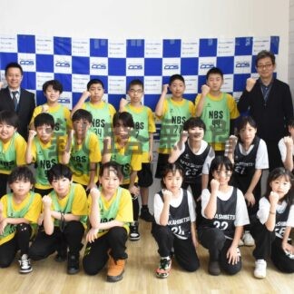 ミニバス少年団を応援　中央コンピューターサービスがビブス３０枚寄贈【中標津】(2025-04-01)