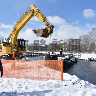 ヌマオロ川蛇行復元　土砂流出軽減、植生再生へ【標茶】(2025-03-08)