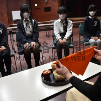 ガールスカウト茶道や梅結び学ぶ【釧路市】(2025-03-02)