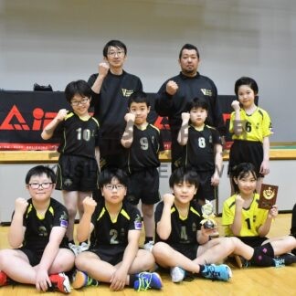 釧路ＡＴ１初優勝　バレー北海道小学生フェスティバル【釧路市】_2(2025-04-29)