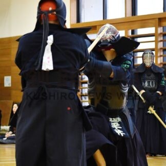 釧湖陵勢、トップ独占　高校剣道【釧路市】(2025-04-22)