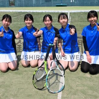男子釧江南４連覇達成、女子釧北陽８年ぶりＶ　高体連釧新地区・テニス【釧路市】_1(2025-05-19)