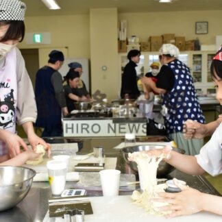 「おいしくなーれ」思い込め　親子でパン作り挑戦【根室】(2025-05-29)