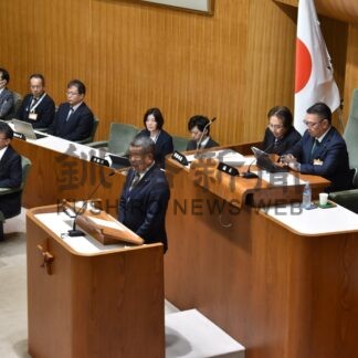 釧路市議会臨時会　副議長に松尾氏選出　会派変更、異例の展開【釧路市】(2025-05-23)