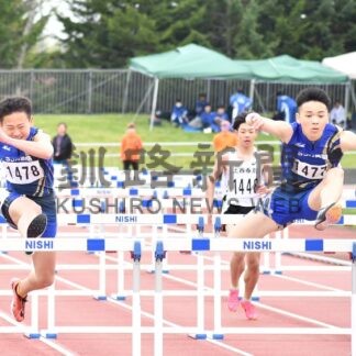 ４６７人が全力疾走　釧新杯陸上大会【釧路市】_1(2025-05-21)