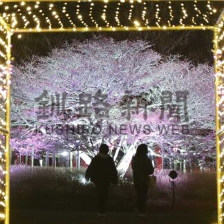 千島桜と赤レンガサイロ 幻想的に【根室】(2025-05-09)