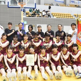 富原６年ぶりＶ　中体連バスケ、女子は釧鳥取西が連覇【釧路市】_1(2025-07-01)