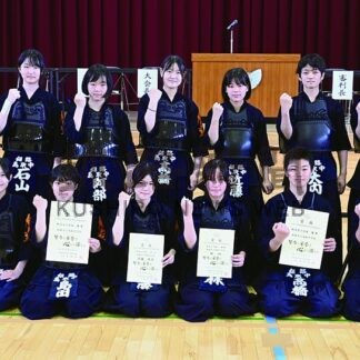 釧鳥取 男子Ｖ３女子Ｖ９　個人でも女子の林制す　剣道中体連釧路地区【釧路市】(2025-07-08)
