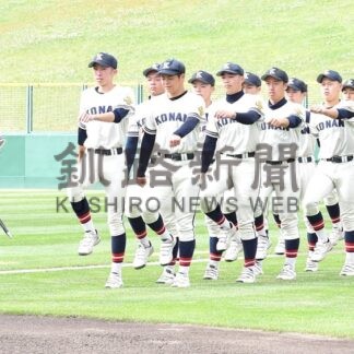 釧根２校堂々の行進  高校野球北大会開幕(2025-07-13)
