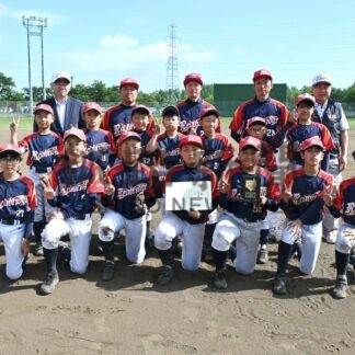 昭和ブルーホークス初優勝　厚岸レッドブリッジ準Ｖ　釧新旗軟式野球【釧路市】_1(2025-07-15)