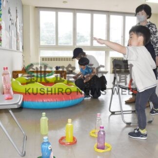 読書やゲーム子供ら楽しむ　図書館カフェ【根室市】(2025-07-17)