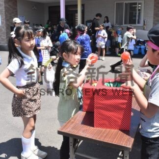 こどもまつり始まる　露店やゲーム満喫　市内の児童館【釧路市】(2025-07-19)