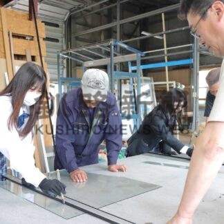 現場体験で就職意識向上　根室高生　漁協、建設業など訪問【根室市】(2025-07-23)