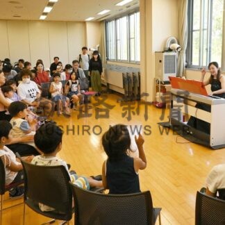 陽気な音楽で和やかに　ウインドヒルくしろで初のコンサート【釧路市】(2025-08-02)