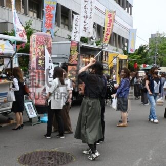 道内キッチンカー集結　４日からイベント【釧路市】(2025-08-02)