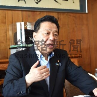 「要望を環境省に伝えたい」　太陽光発電で意見交換実施を報告、公明・佐藤衆院議員が来社【釧路市】(2025-08-09)