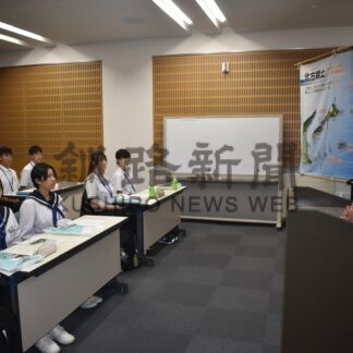 北方領土問題　学び伝える　富山県少年少女北海道派遣団、石垣市長を訪問【根室市】(2025-08-14)