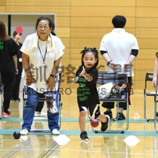 老若男女 ボッチャ楽しむ　とらいあんぐる９４６、釧路で交流大会【釧路市】(2025-08-14)