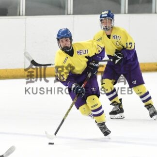 試合白熱　釧路ゆかりの選手奮闘　くしろタンチョウカップ交流戦_6(2025-08-25)