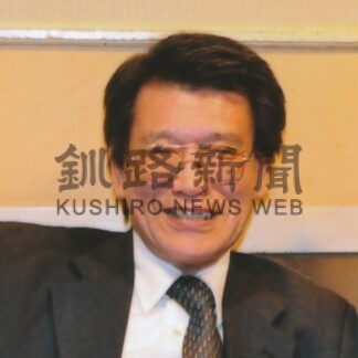 釧路市教委文化賞に長倉氏、奨励賞に髙橋氏スポーツ奨励賞　鳥取中アイホ部選出【釧路市】_1(2025-08-28)