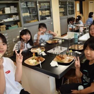 手作り料理、子供ら味わう　てらこや食堂【釧路市】(2025-09-03)