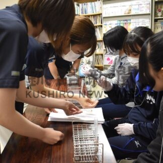 病院、介護の仕事体験　中高生「将来は医療関係へ」【釧路市】(2025-09-06)