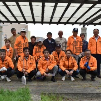 ぬさまい公園をどんぱく前に清掃　ライオンズク【釧路市】(2025-09-11)