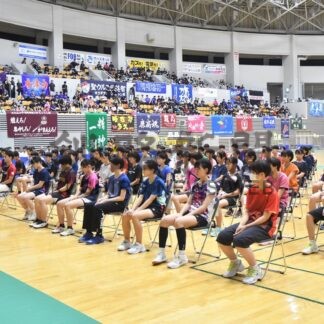 バドミントン ６００人が火花　全日本ジュニア、１７年ぶり釧路開催【釧路市】(2025-09-13)