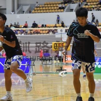 松下・青木組（白糠学園３年）ベスト１６　バドミントンジュニア五輪　全国の大舞台で健闘　(2025-09-17)